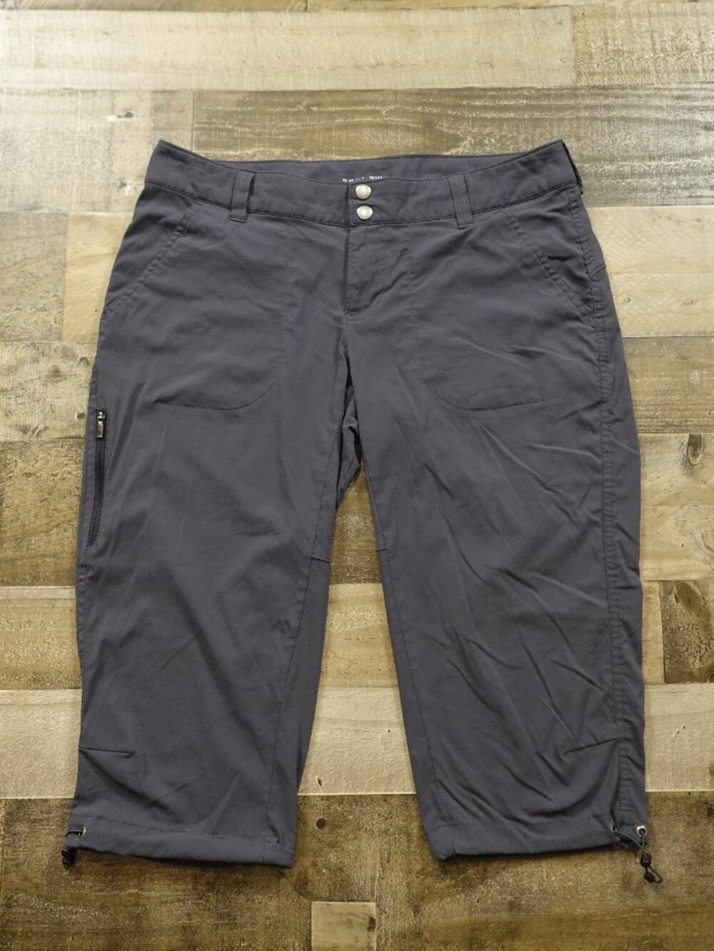 Columbia Saturday Trail II Knee Pants Women’s 10 Gray Hiking Stretch Capri
